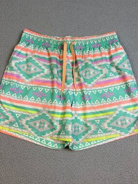 Chubbies Swim Trunks Shorts Mens Medium Green Aztec Lined Drawstring Beach Pool